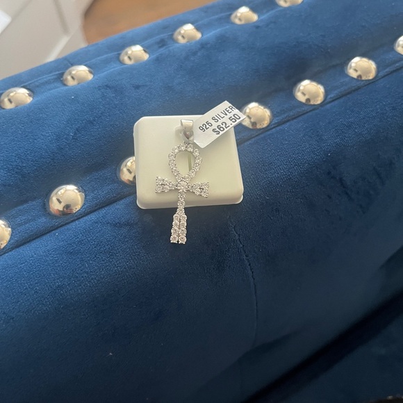 Beautiful Sterling Silver (925 stamped) Anch Cross | imitation diamonds (CZ) NEW - Picture 3 of 5